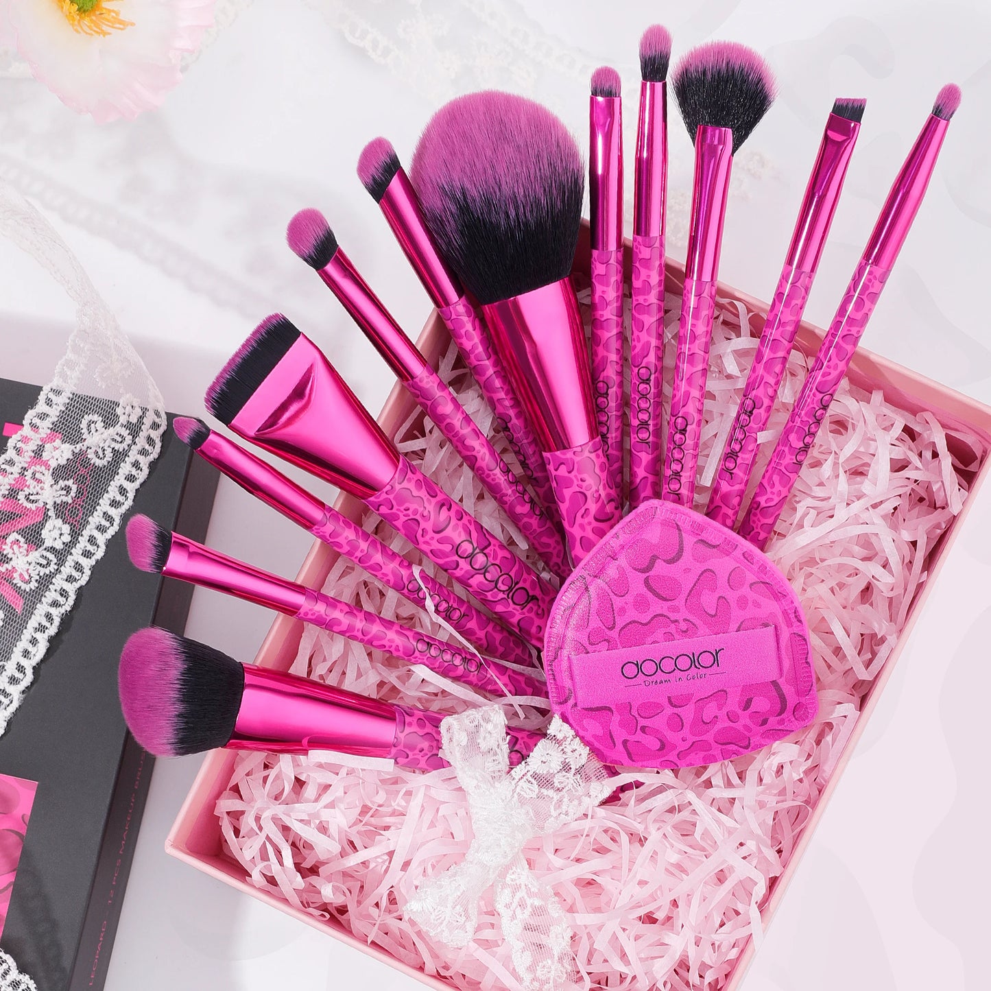 Docolor 12-Piece Pink Makeup Brush Set
