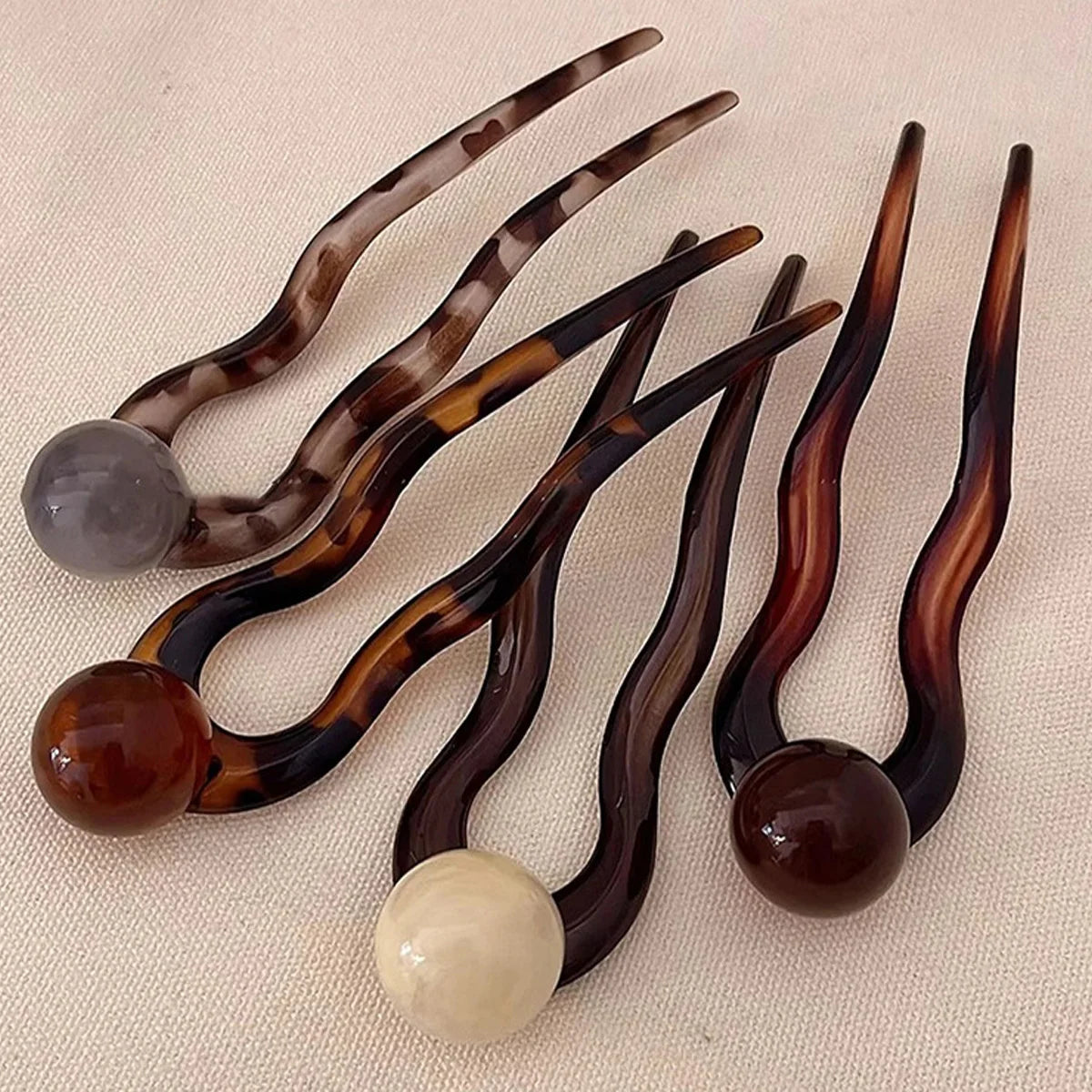 Elegant Pearl U-Shaped Hair Stick
