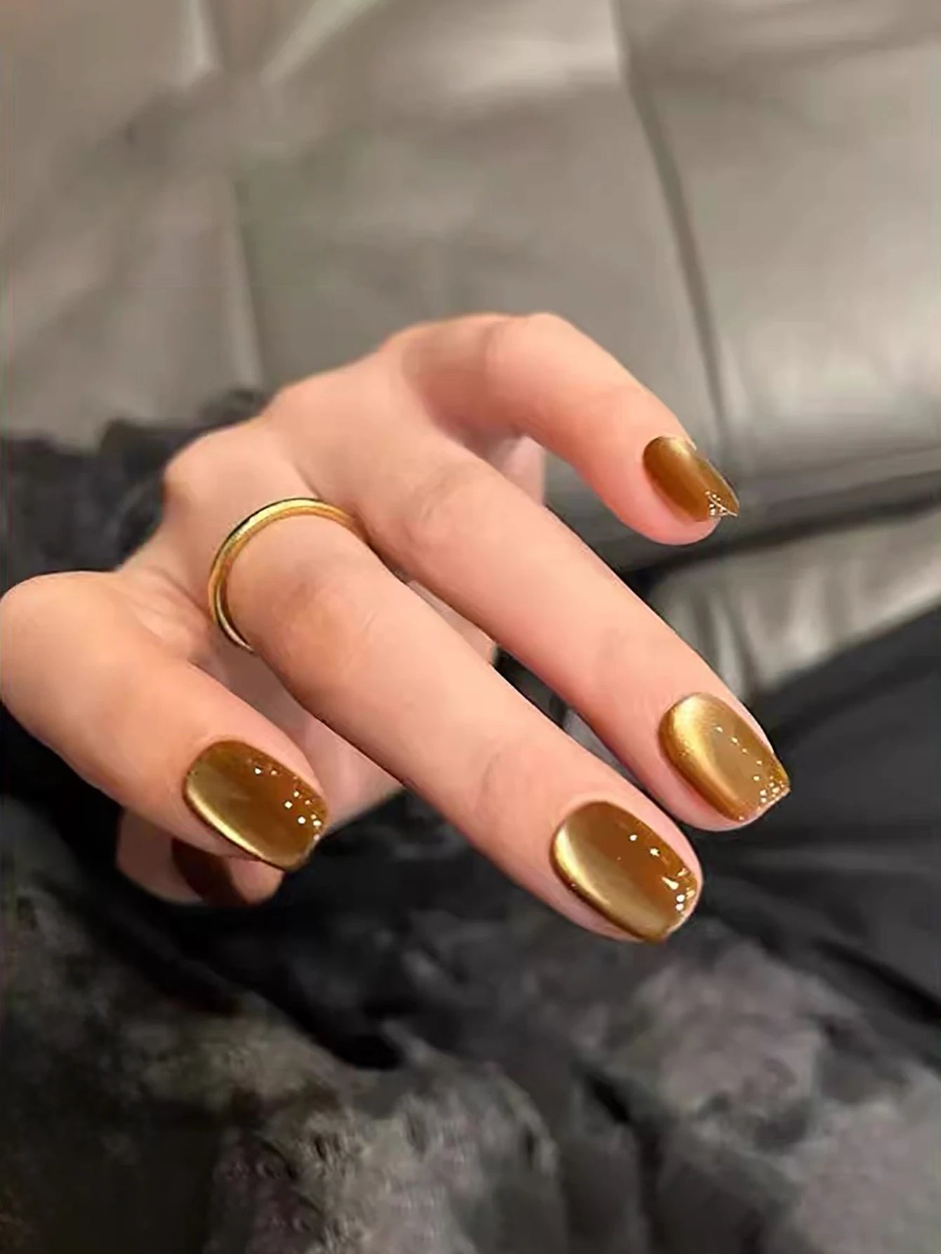 WS Black Glass Cat Eye Magnetic Gel Polish