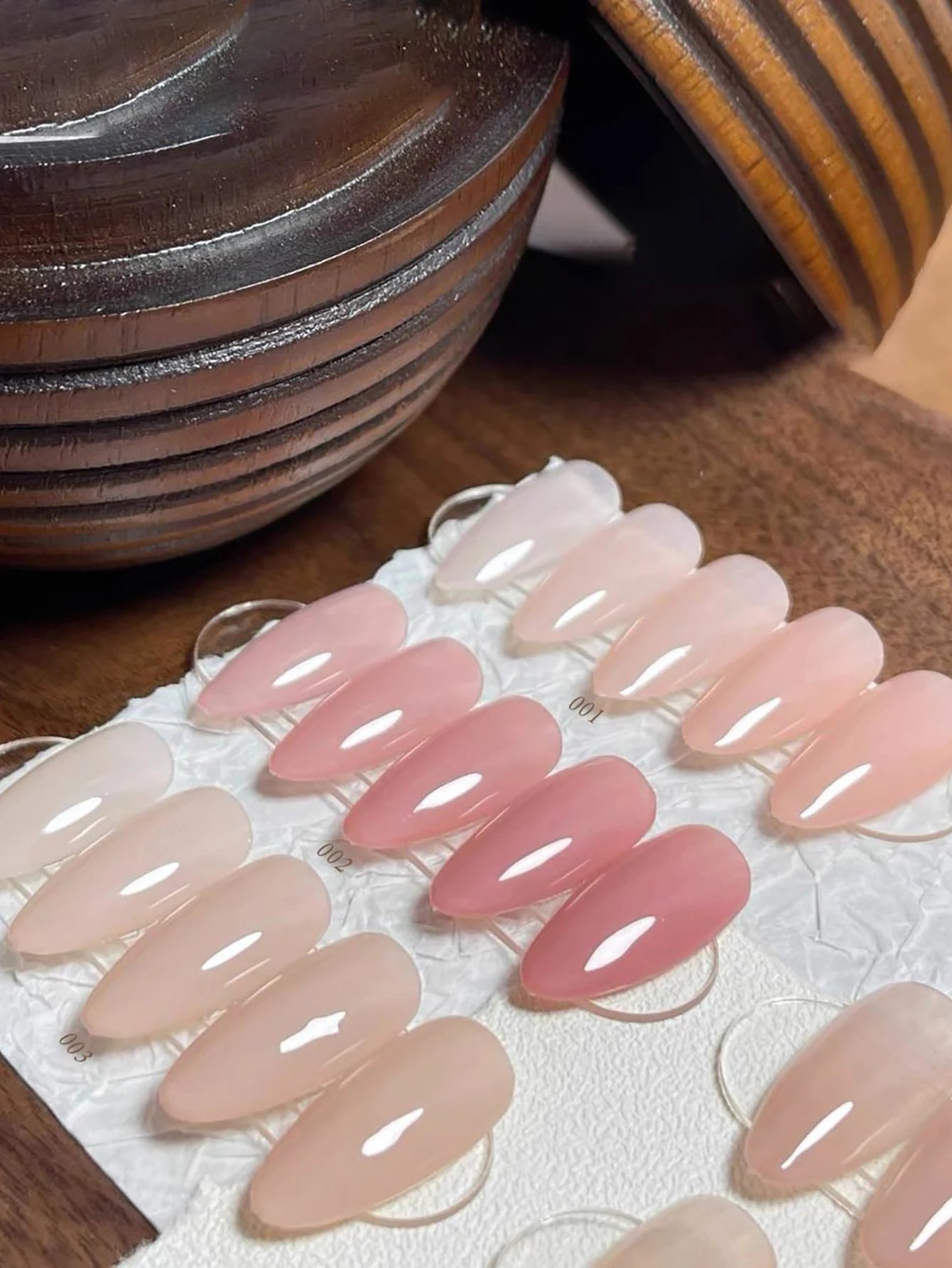 WS Black Glass Cat Eye Magnetic Gel Polish