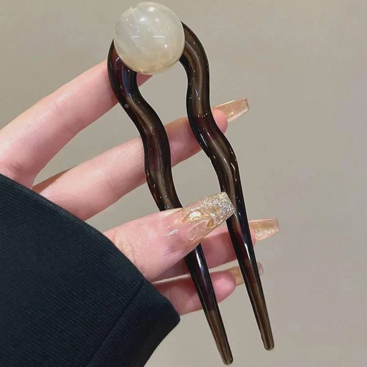 Elegant Pearl U-Shaped Hair Stick